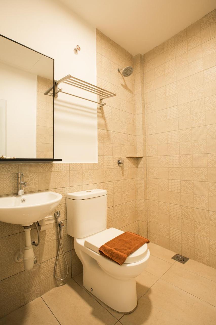 Ciq, Jalan Trus Johor Bahru